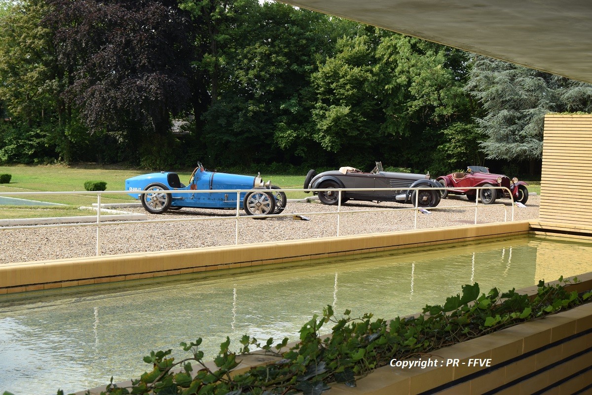 Bugatti 37 Omega Six 3 litres et aAfa 6c1750