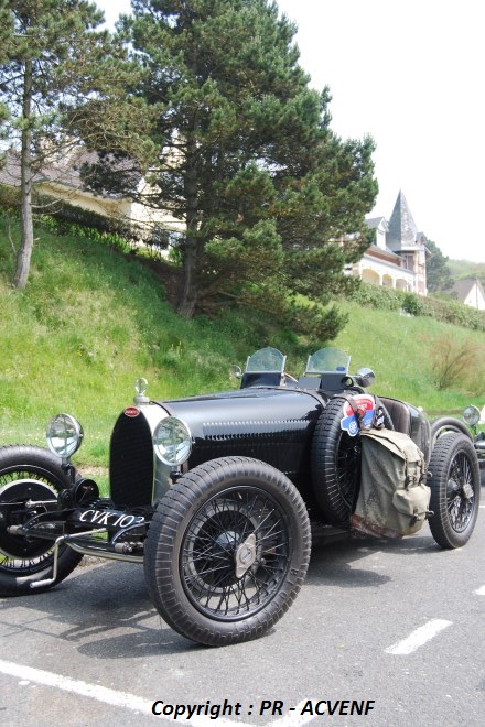 Bugatti 37 au Bois de Cise