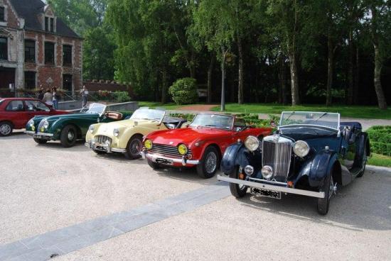 Le coin des anglaises : MG VA, Triumph, Jaguar